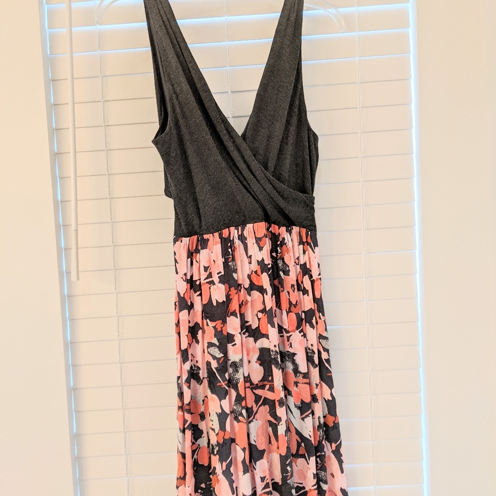 Grey/floral dress